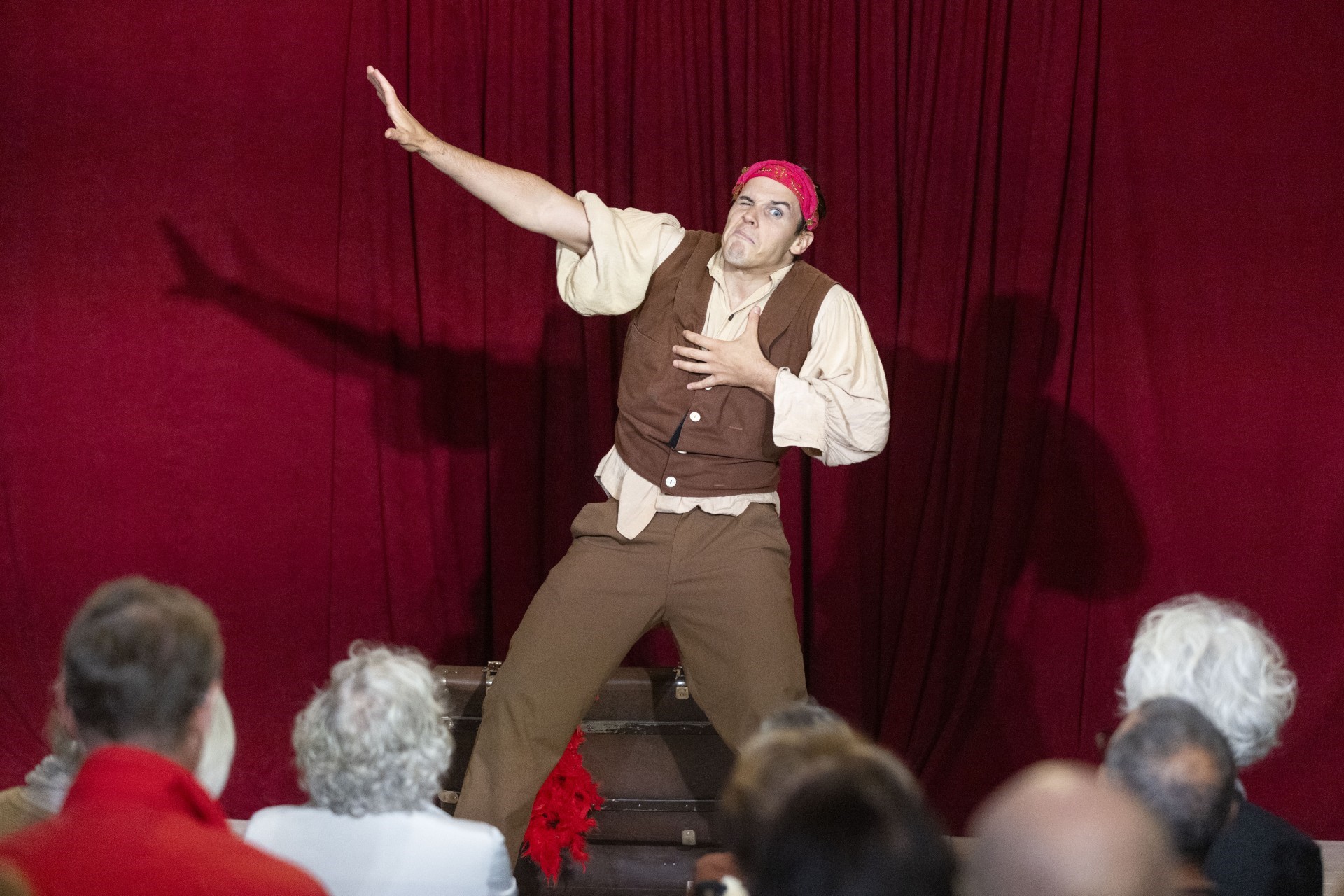 Origen commedia 2026 bild 1
